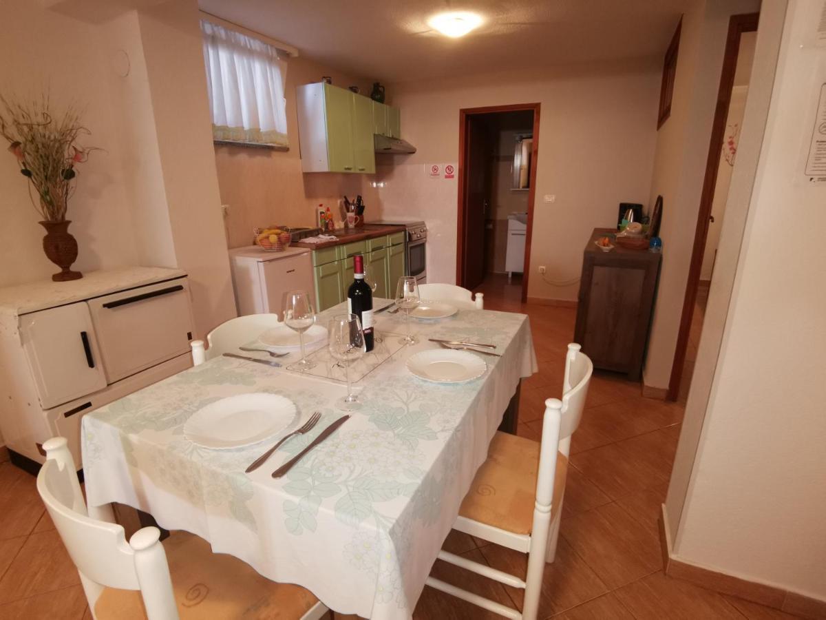 Apartmani Berber Babici Extérieur photo